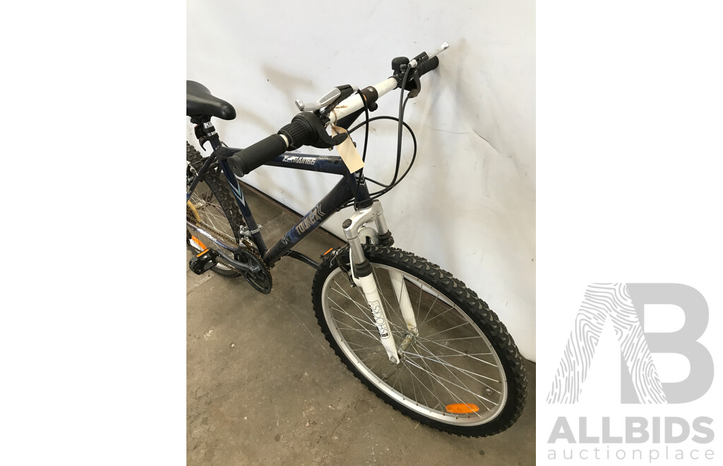 Tourex X-Train 66 18-Speed Mountain Bike