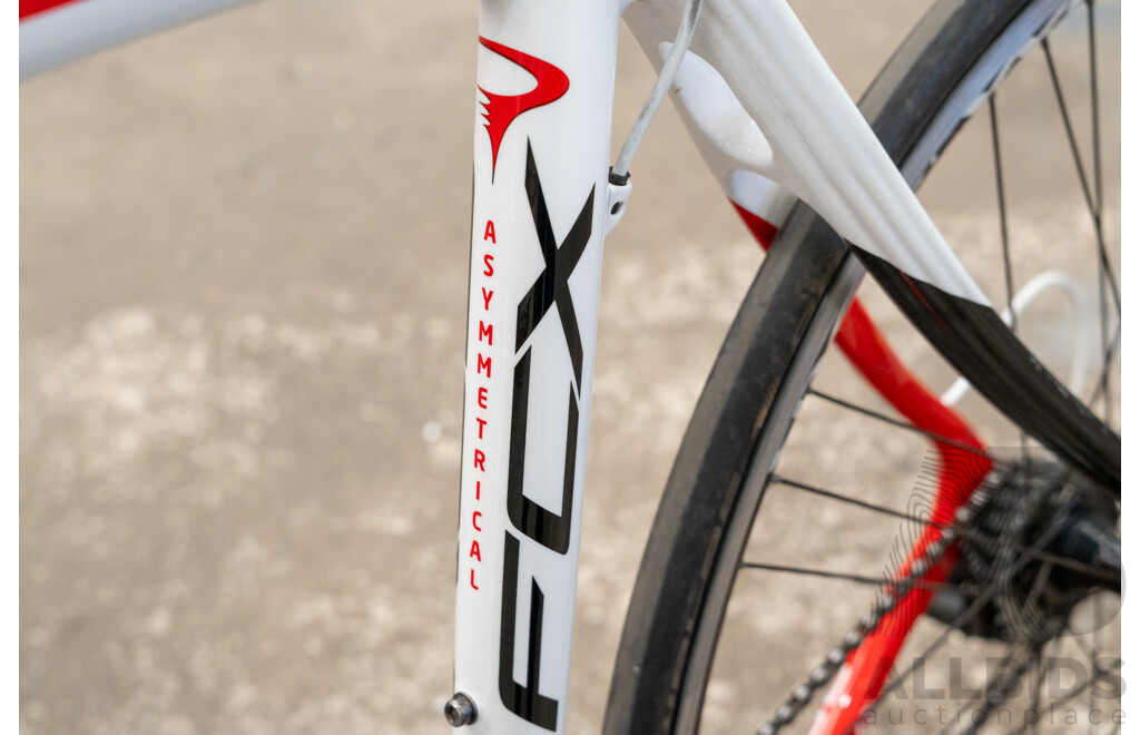 Pinarello FCX 18 Speed Racer Bike