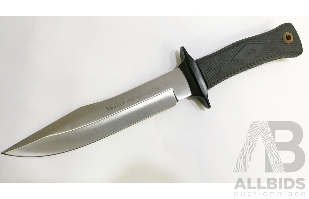 Muela Mirage Knife with Leather Sheath