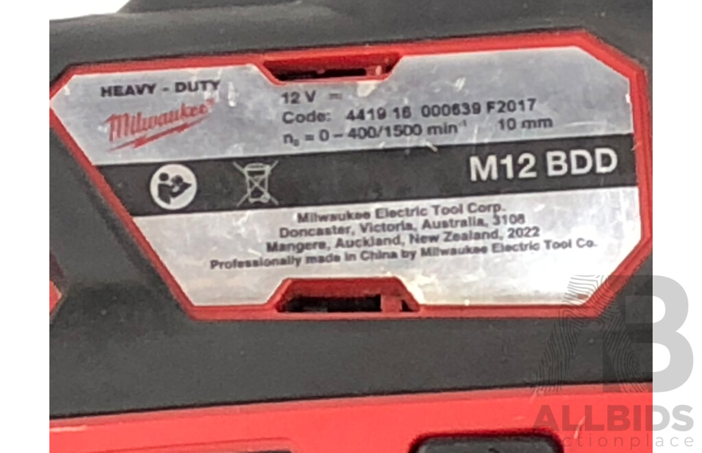 Milwaukee  M12 Lithium-Ion 12 Volt Cordless Sub Compact Drill/Driver