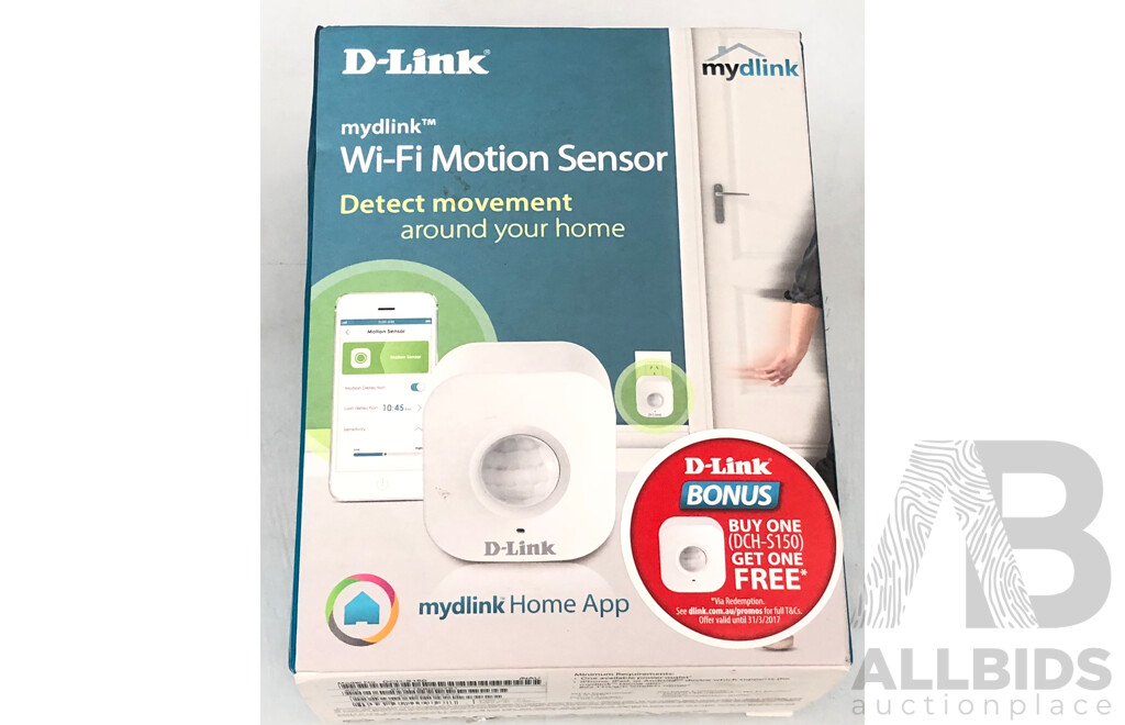 Nano Cam Reverse Mirror Camera, Car Boot Liner,  Ring Chime Doorbell, D-Link Wi-Fi Motion Sensor, Master Lock Bluetooth Outdoor Padlock - Brand New