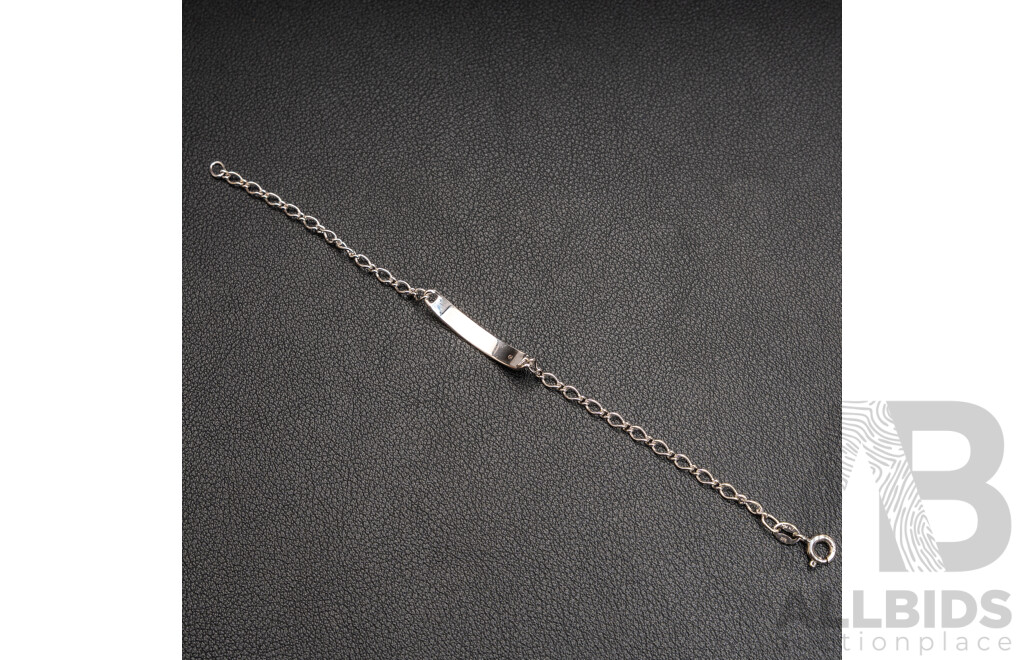 9ct Angus & Coote White Gold Diamond (0.01ct) Set Baby Name Plate Bracelet, 16cm, 2.91 Grams - as New