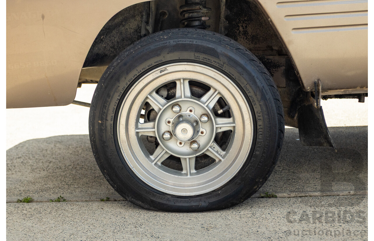 8/1987 Suzuki Super Carry Van DA21V 2d Van Brown 1.0L