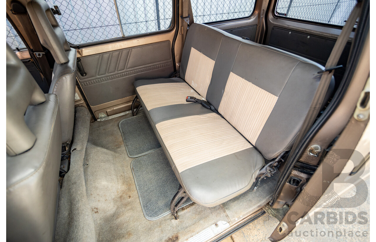 8/1987 Suzuki Super Carry Van DA21V 2d Van Brown 1.0L