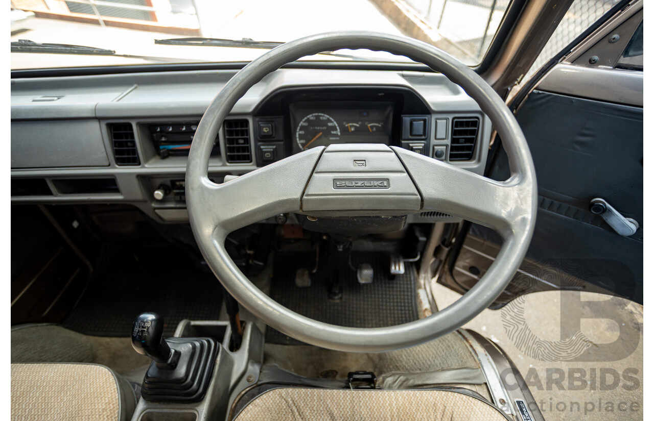 8/1987 Suzuki Super Carry Van DA21V 2d Van Brown 1.0L