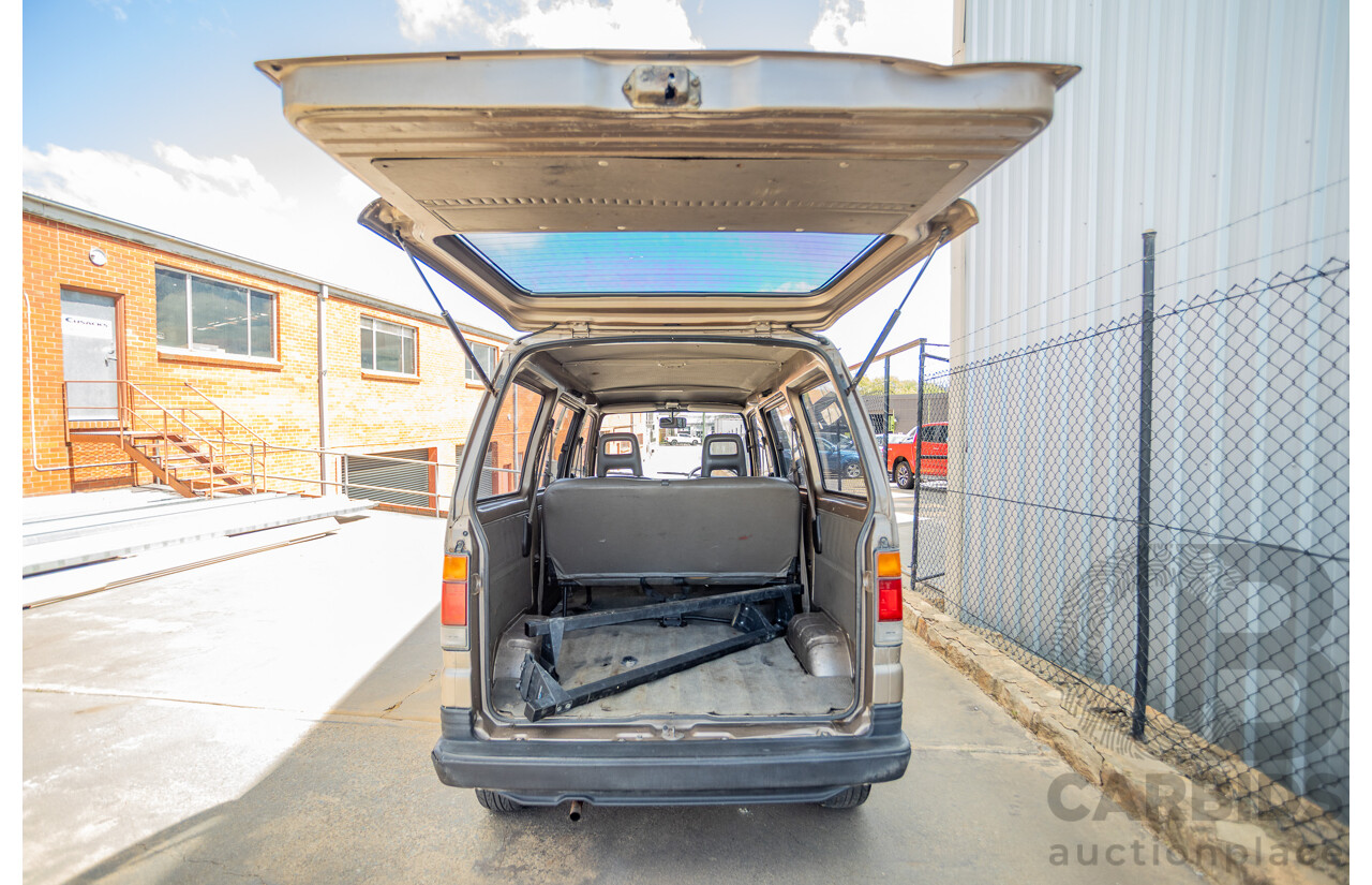 8/1987 Suzuki Super Carry Van DA21V 2d Van Brown 1.0L