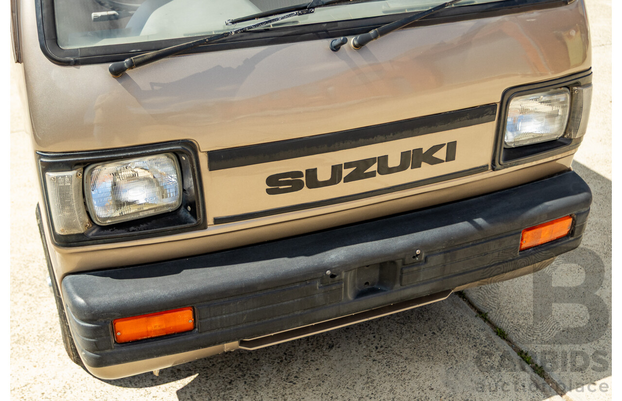 8/1987 Suzuki Super Carry Van DA21V 2d Van Brown 1.0L