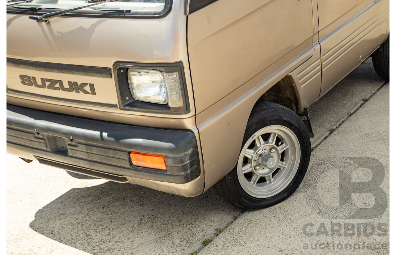 8/1987 Suzuki Super Carry Van DA21V 2d Van Brown 1.0L