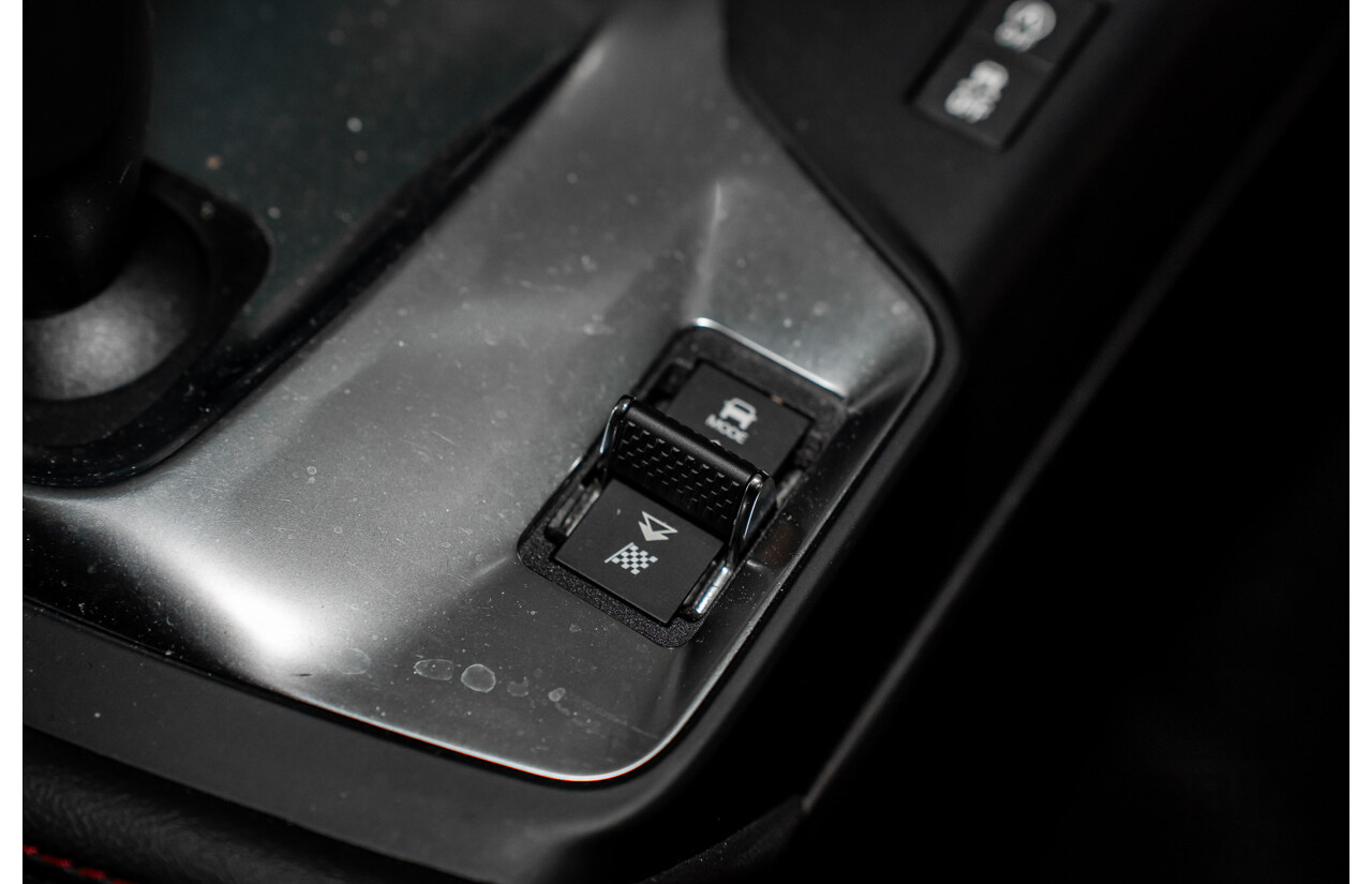 11/2020 Jaguar E-Pace P250 Chequered Flag (AWD 183KW) X540 MY20 4d Wagon Corris Grey Metallic Turbo 2.0L