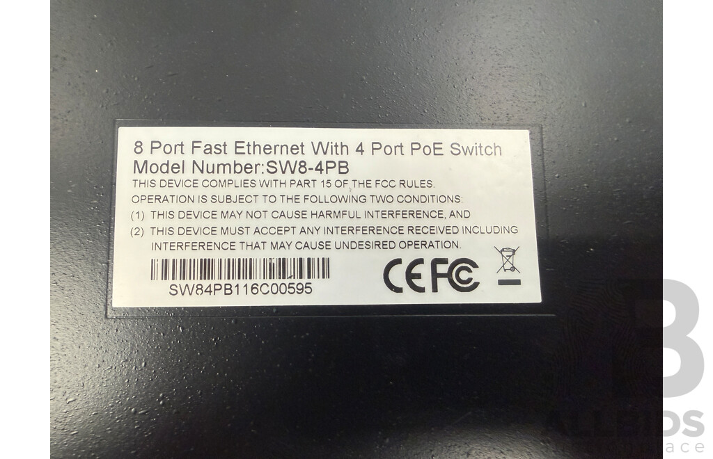 Pakedge - SW8-4PB - 8 Port 10/100M Switch with 4 Port PoE