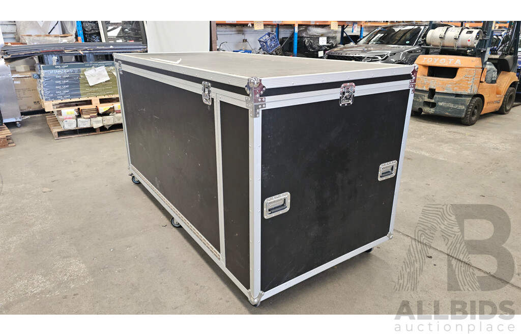 Wheeled Road Case