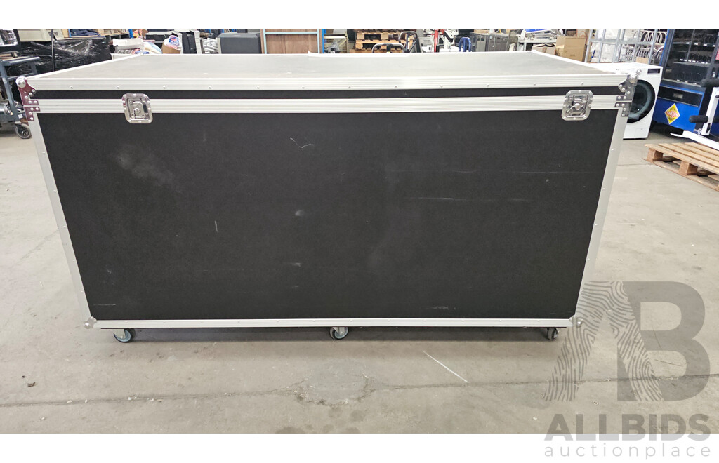 Wheeled Road Case
