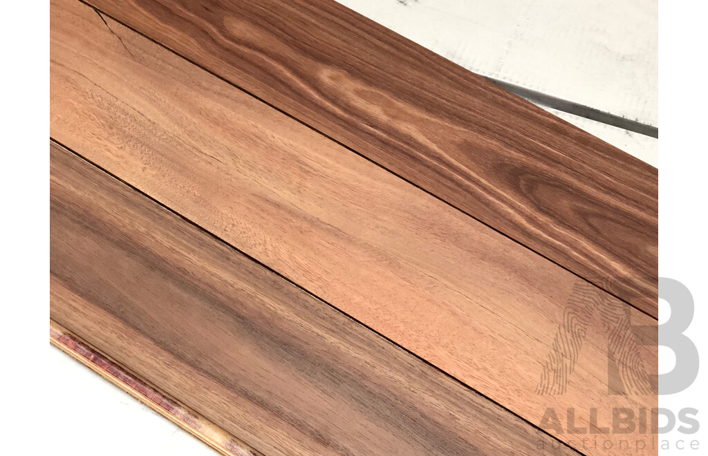 Pioneer Brush 14mm  Laminate Flooring - Spotted Gum Finish - 13.104 Square Meters - Brand New