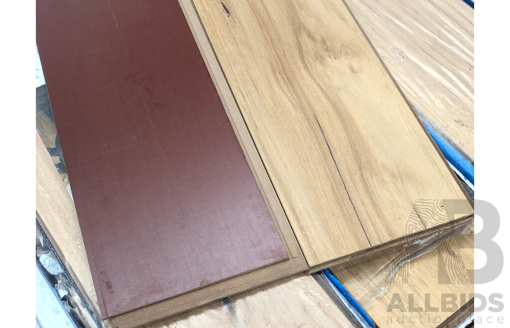 Oakleaf Collection AC4 12mm  Laminate Flooring - Blackbutt Finish - 13.584 Square Meters - Brand New