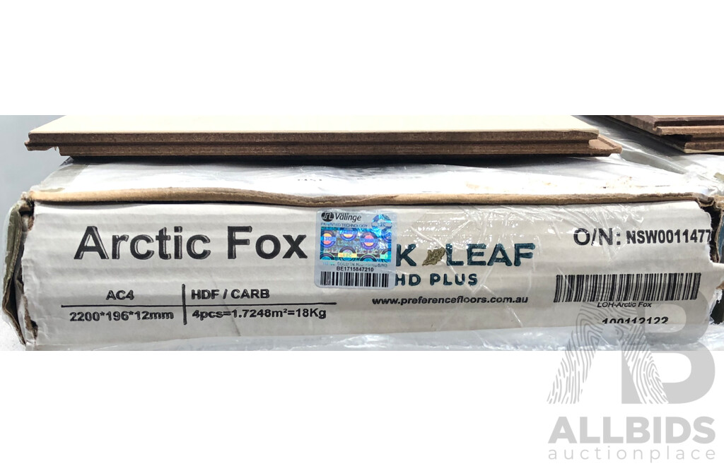 Oakleaf HD Plus AC4 12mm  Laminate Flooring - Arctic Fox Finish - 12.0736 Square Meters - Brand New