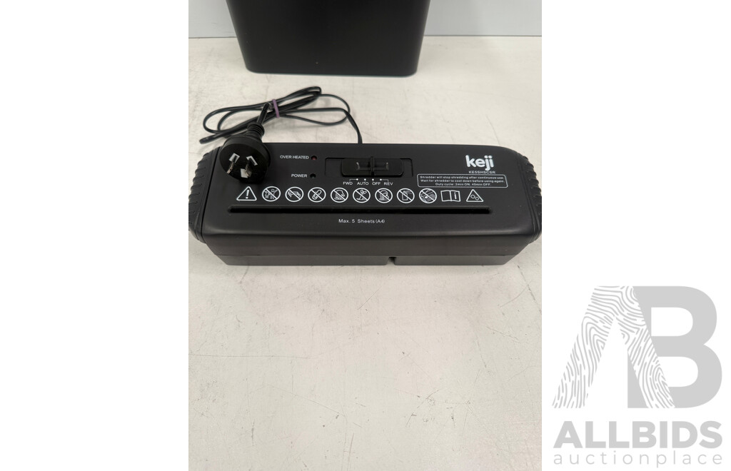 Keji Strip Cut Shredder - 8 Litre Capcity