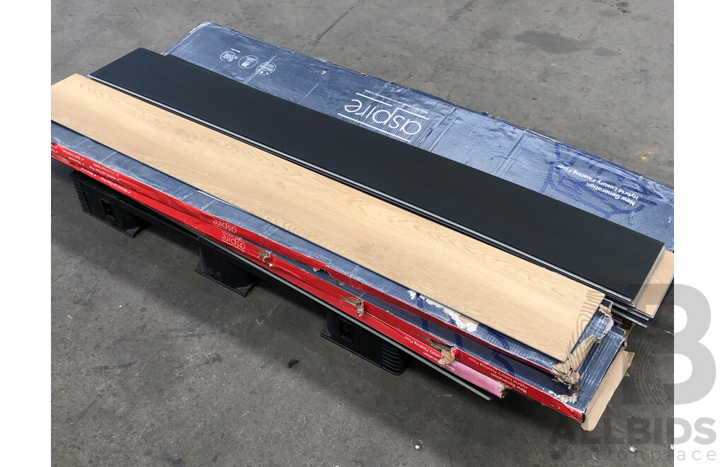 Aspire 5mm Hybrid Luxury Laminate Flooring - Pale Gorge Finish - 20.1 Square Meters - New