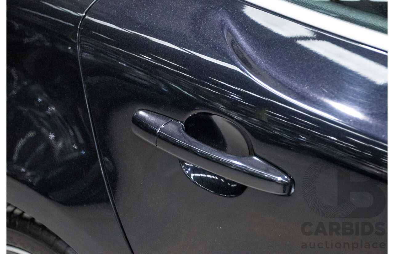 10/2014 Volvo V40 T5 R-DESIGN M MY15 5D Hatchback Black Sapphire Metallic Turbo 2.0L