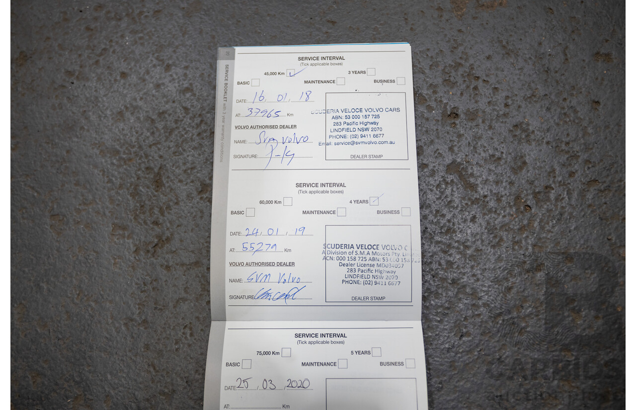 10/2014 Volvo V40 T5 R-DESIGN M MY15 5D Hatchback Black Sapphire Metallic Turbo 2.0L