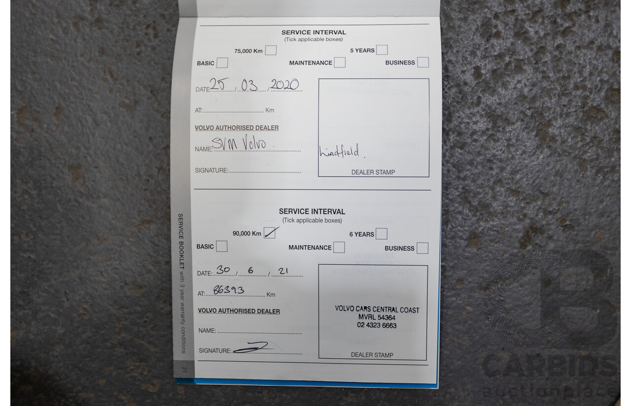 10/2014 Volvo V40 T5 R-DESIGN M MY15 5D Hatchback Black Sapphire Metallic Turbo 2.0L