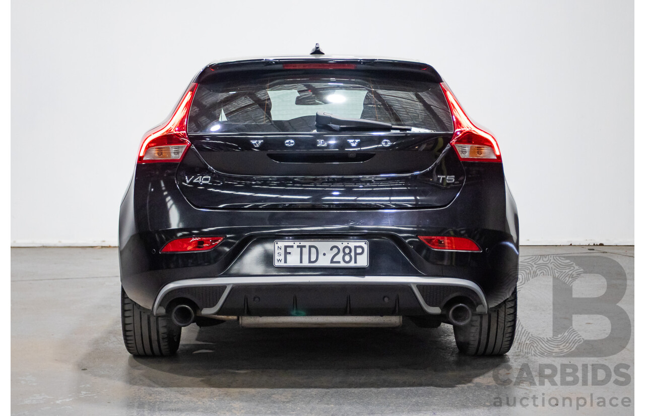 10/2014 Volvo V40 T5 R-DESIGN M MY15 5D Hatchback Black Sapphire Metallic Turbo 2.0L