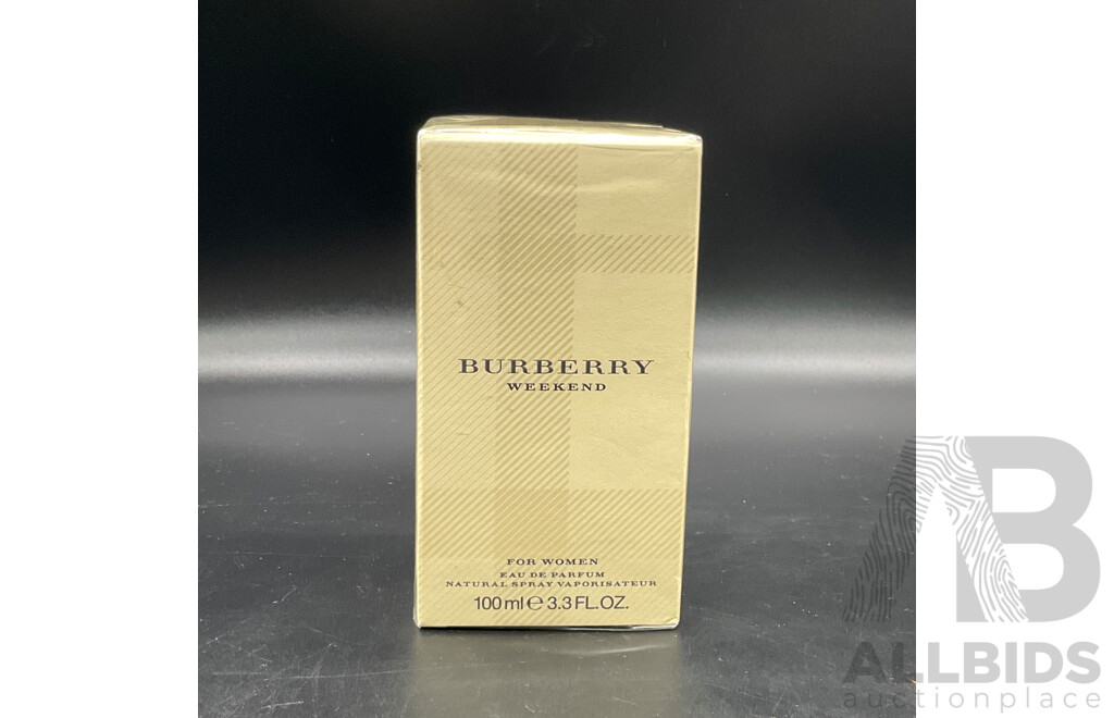 Burberry Weekend for Women Eau De Parfum