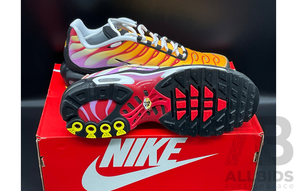 Nike Air Max Plus US9.5