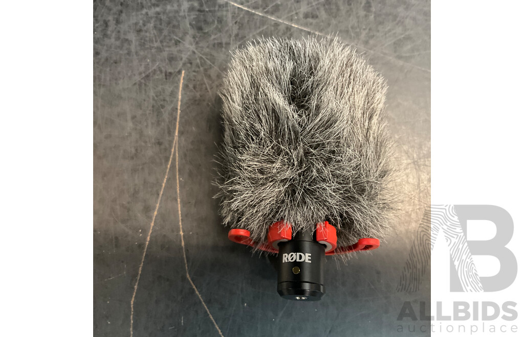 OPPO A58 Smart Phone & Rode Video Micro & Clear Phone Case for Galaxy A15 - Lot of 3