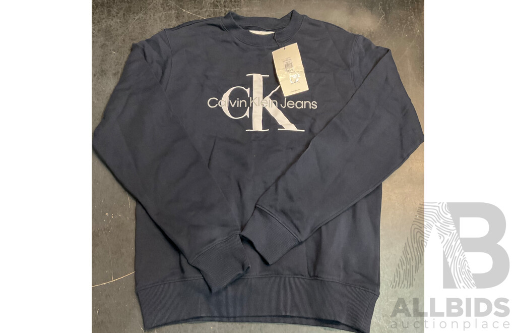 Puma(L), Calvin Klein (S), Ellesse(XL) Sweaters and Jumpers - Lot of 3