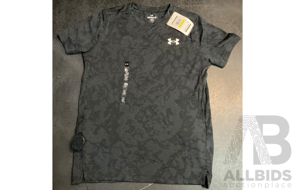 Under Armour Youth Size S/M Apparel - Lot of 8 - Total ORP $ 370