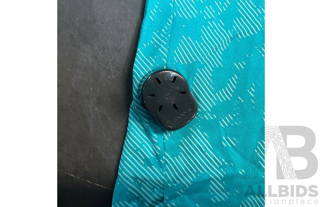 Under Armour Youth Size S/M Apparel - Lot of 8 - Total ORP $ 370