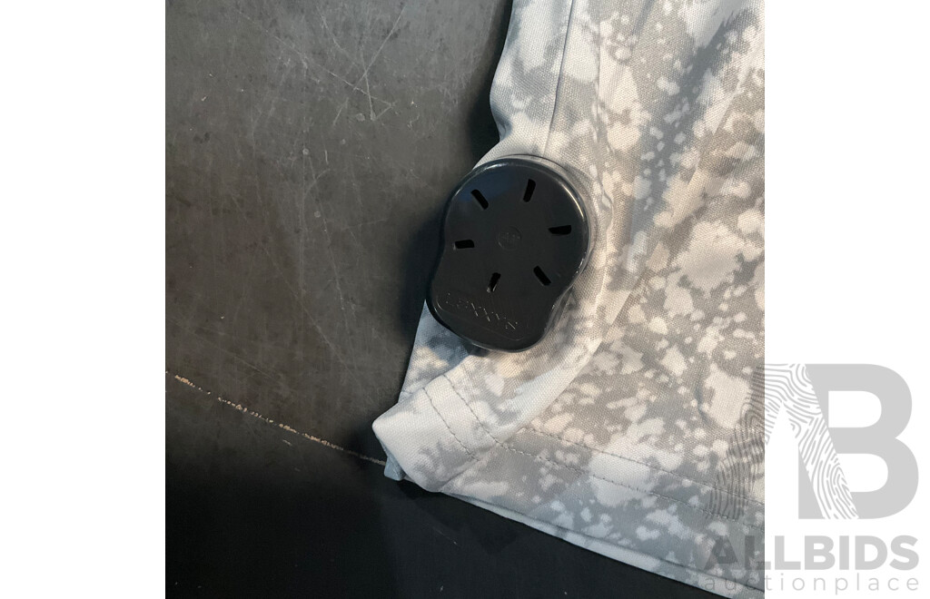 Under Armour Youth Size S/M Apparel - Lot of 8 - Total ORP $ 370