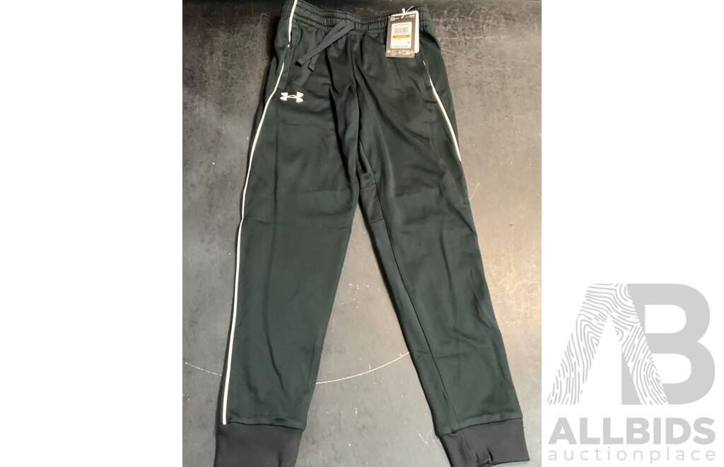 Under Armour Youth Size S/M Apparel - Lot of 8 - Total ORP $ 370