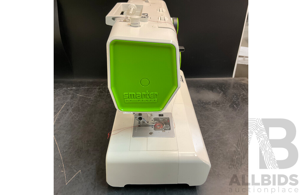 Smarter by Pfaff 140s Sewing Machine