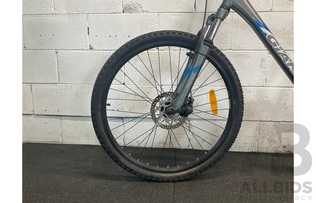 Giant Mountain Bike
