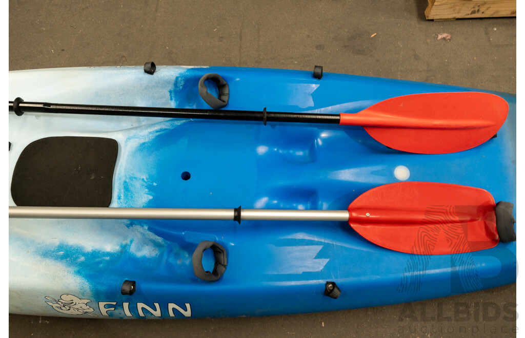 Dolfinn 2 Person Kayak with Paddles