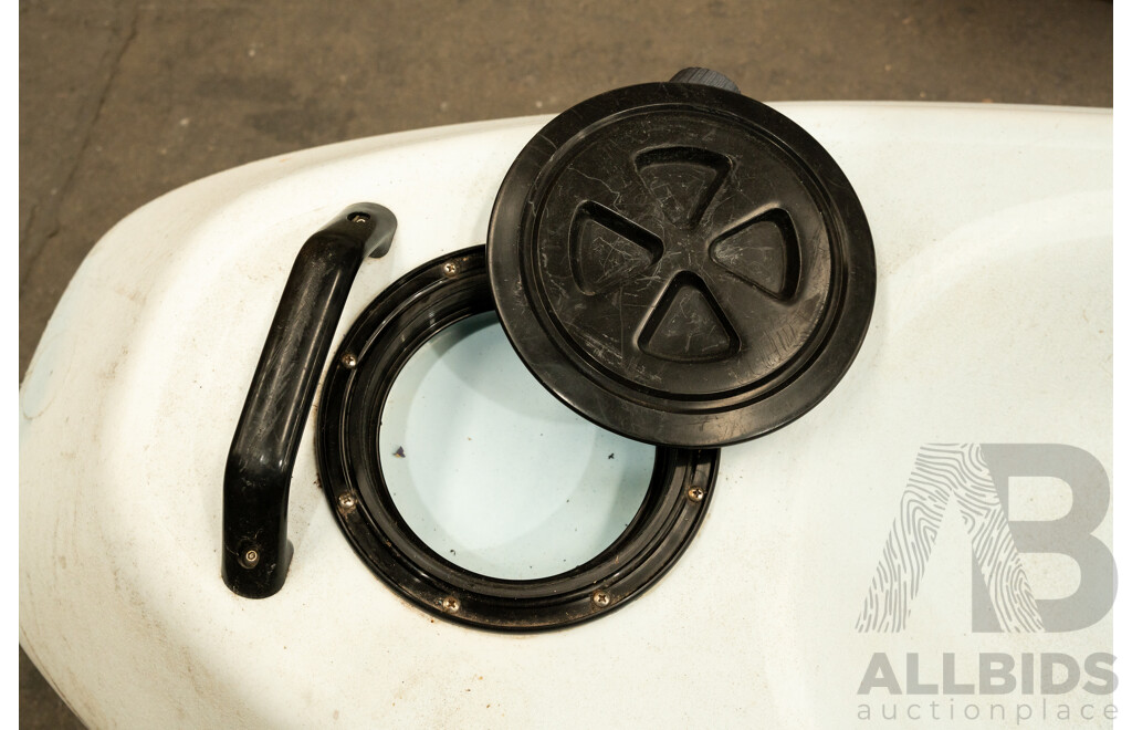 Dolfinn 2 Person Kayak with Paddles