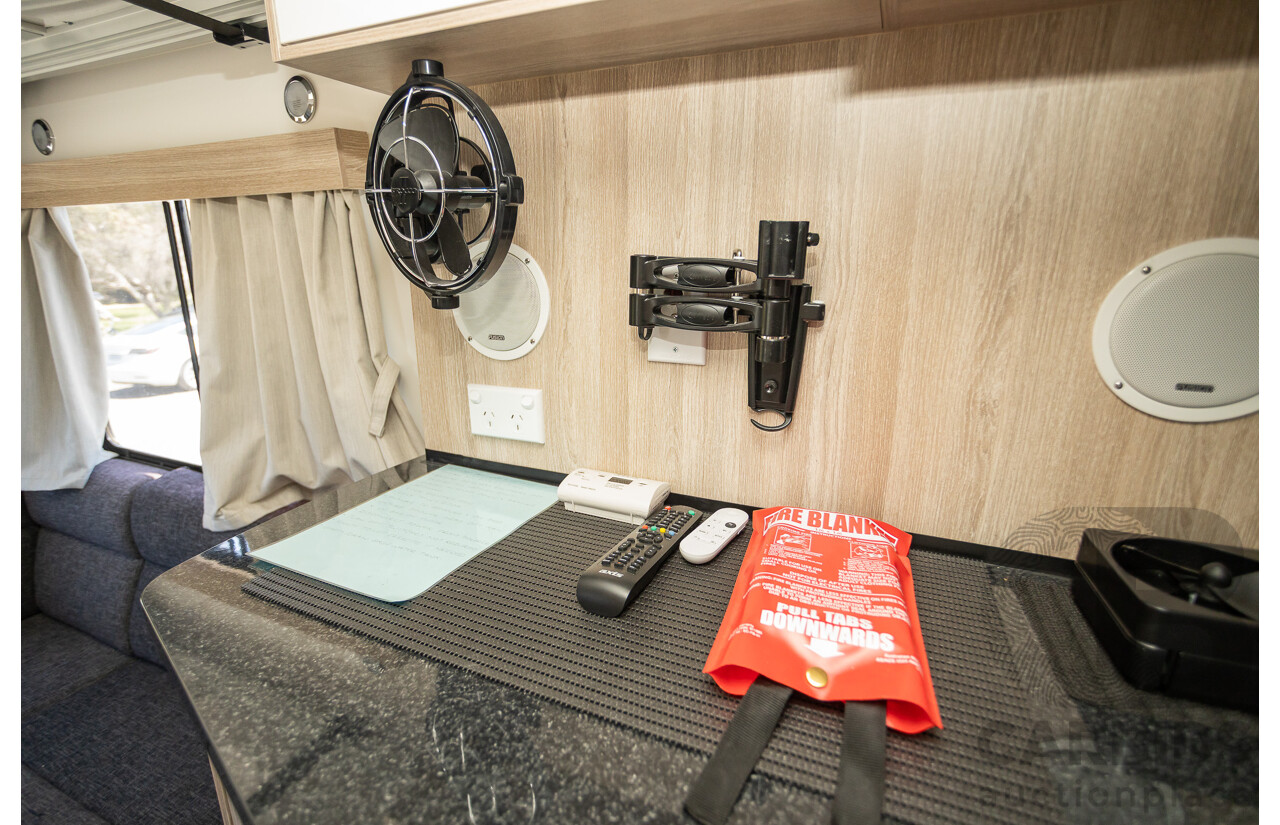 5/2019 Mercedes-Benz Sprinter 513 CDI Winnebago Balmoral RV Turbo Diesel 2.1L