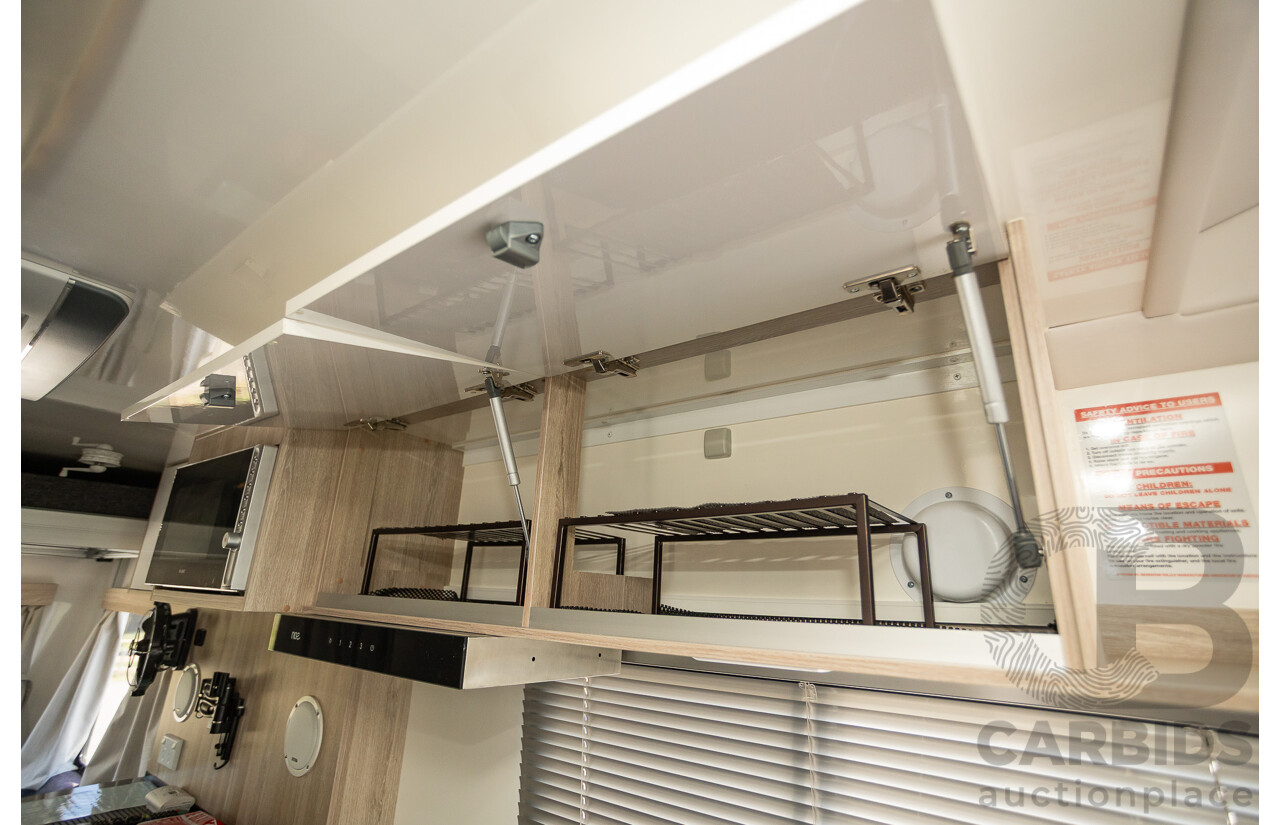 5/2019 Mercedes-Benz Sprinter 513 CDI Winnebago Balmoral RV Turbo Diesel 2.1L