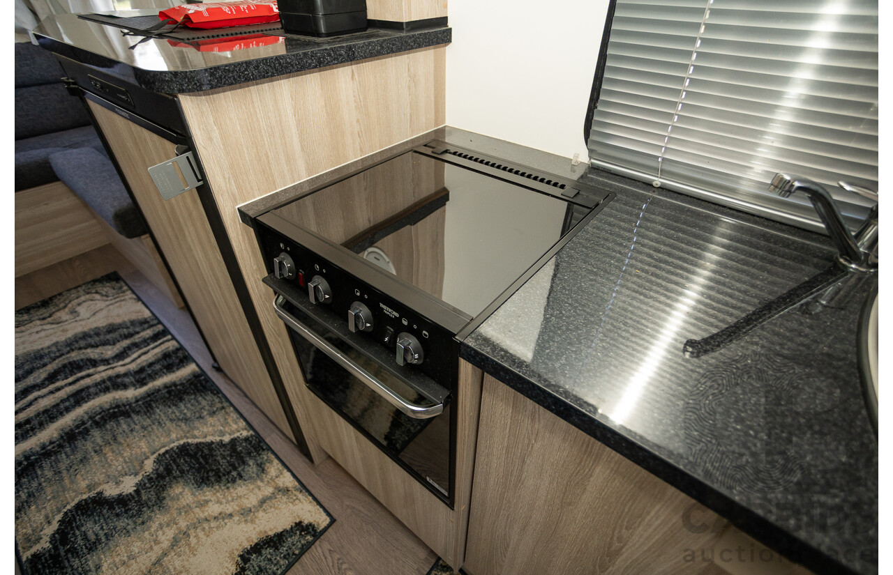 5/2019 Mercedes-Benz Sprinter 513 CDI Winnebago Balmoral RV Turbo Diesel 2.1L