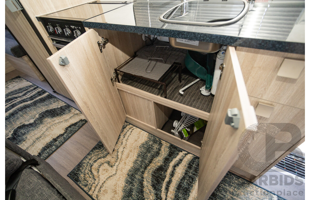 5/2019 Mercedes-Benz Sprinter 513 CDI Winnebago Balmoral RV Turbo Diesel 2.1L