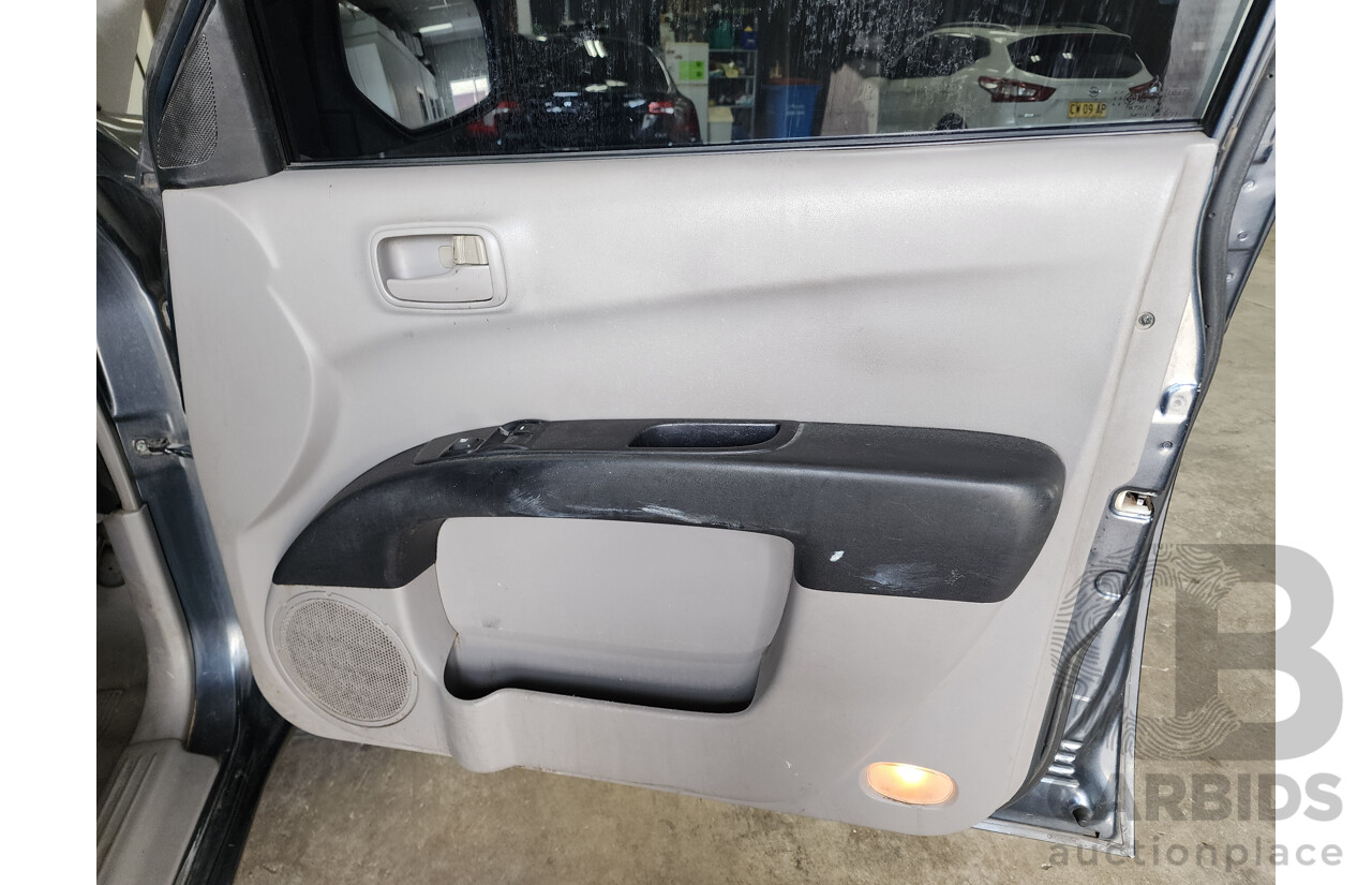 9/2007 Mitsubishi Triton GL ML C/Chas Grey 2.4L