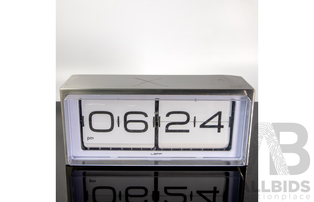 Retro Leff Amsterdam Wall Brick Flip Clock Deigned by Erwin Tremaat