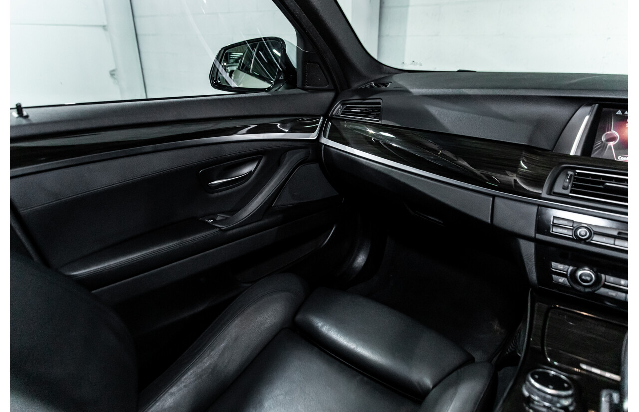 11/2016 BMW 520i M Sport (RWD) F10 MY17 4d Sedan Alpine White Turbo 2.0L