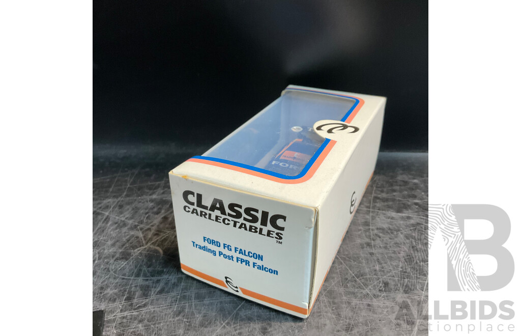 Ford, Holden, Range Rover Model Cars and Collectible Mouse and Mouse Pad - Lot of 6