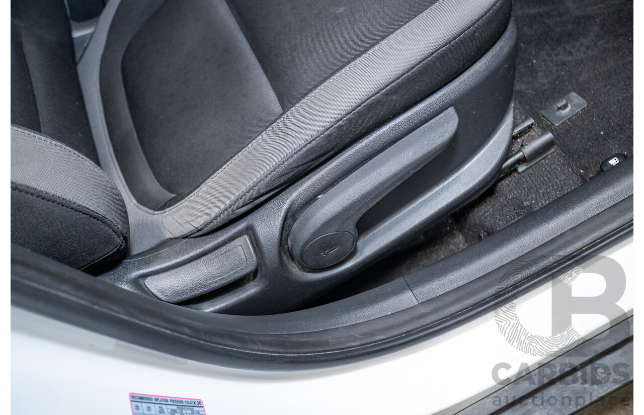 09/2019 Hyundai Kona Go FW OS.2 MY19 4D Wagon White 2.0L