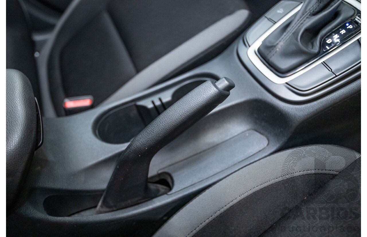 09/2019 Hyundai Kona Go FW OS.2 MY19 4D Wagon White 2.0L