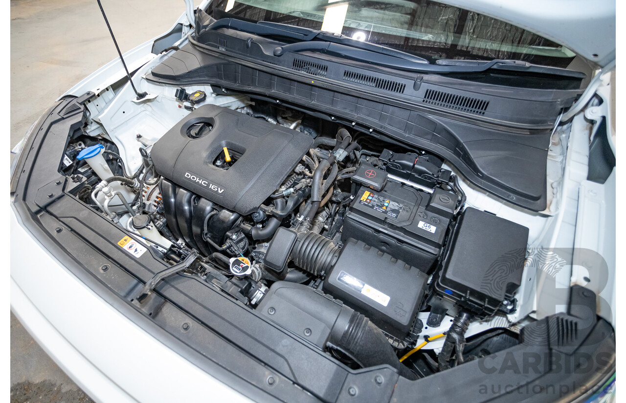 09/2019 Hyundai Kona Go FW OS.2 MY19 4D Wagon White 2.0L