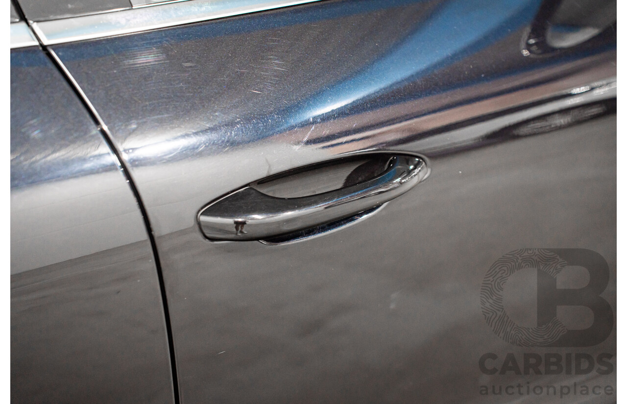 01/2016 Porsche Macan Turbo (AWD) MY16 4d Wagon Jet Black Metallic Twin Turbo V6 3.6L