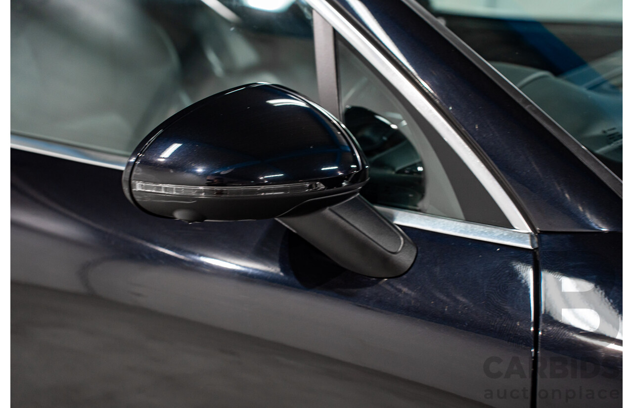 01/2016 Porsche Macan Turbo (AWD) MY16 4d Wagon Jet Black Metallic Twin Turbo V6 3.6L